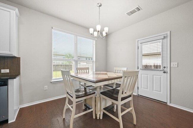 Building Photo - 209 Noddy Rd