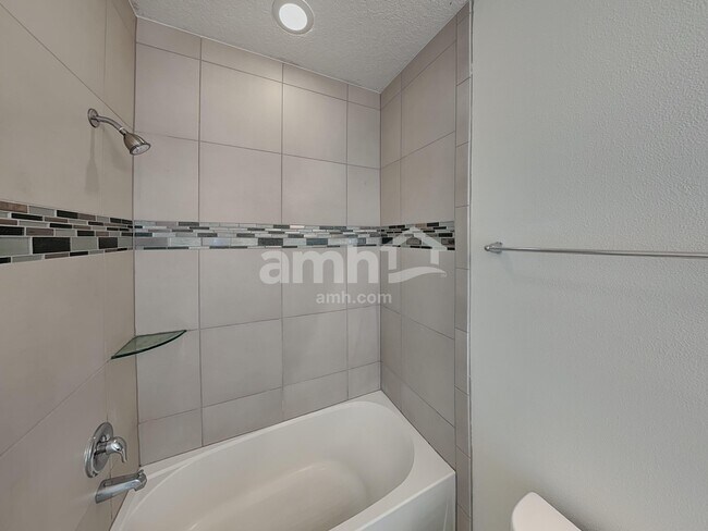 Building Photo - 5405 Manchester Dr