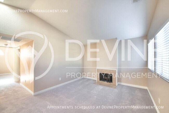 Building Photo - 7338 Greenhaven-Unit 66