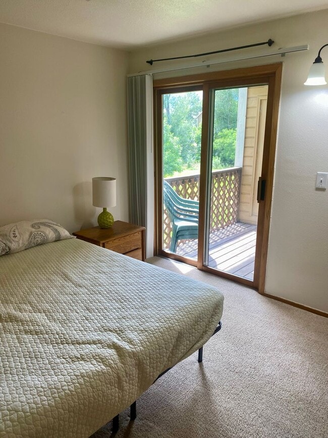 Building Photo - Furnished 2-Bedroom Condo with Great Amenities