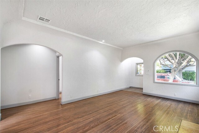 Building Photo - 8848 Ashcroft Ave