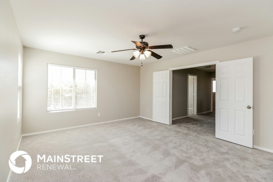 Building Photo - 3618 W Vineyard Rd