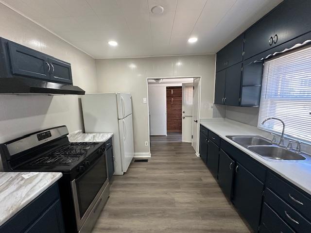 Building Photo - 18214 Oak St