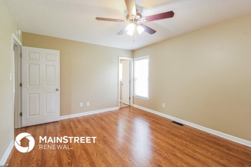 Building Photo - 917 Cotinus Cir