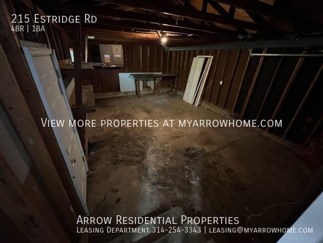 Building Photo - 215 Estridge Rd