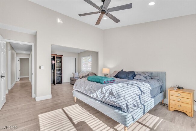 Building Photo - 2312 Fairbourne Way