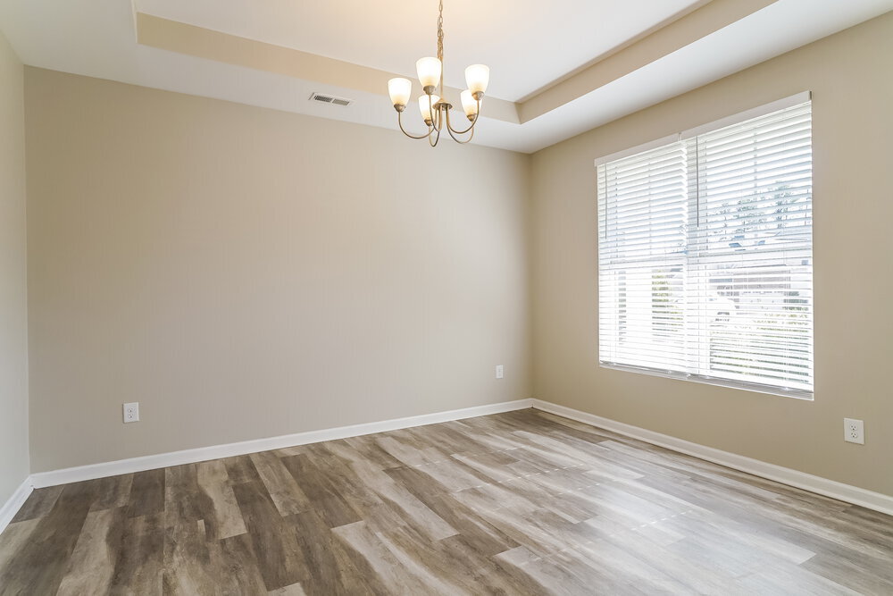 Building Photo - 114 N Porcenna Ln