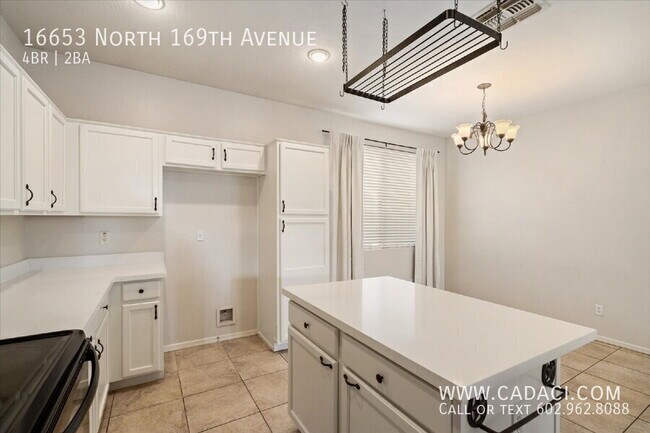 Building Photo - 16653 N 169th Ave