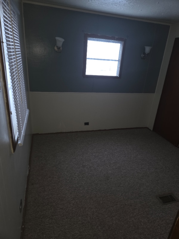 Building Photo - 8464 Cleveland Ave NW