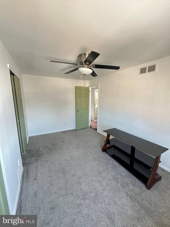 Building Photo - 3125 Belgreen Terrace