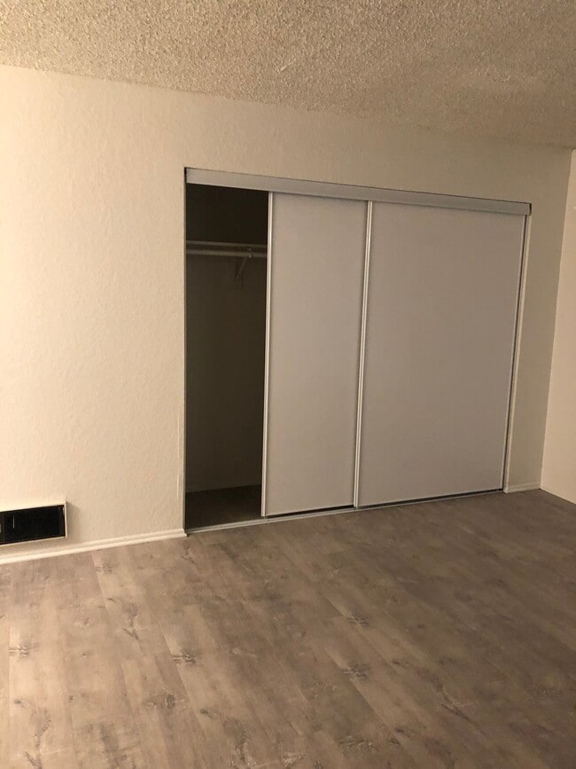 homes for rent in fontana ca for $1000