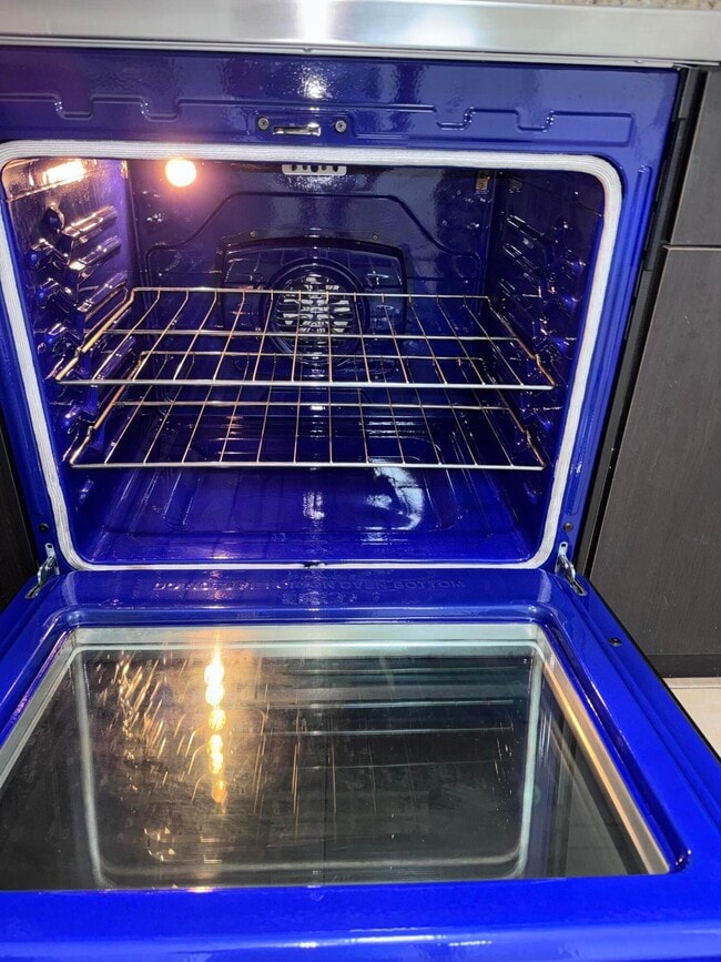 Building Photo - 9968 Nob Hill Ln