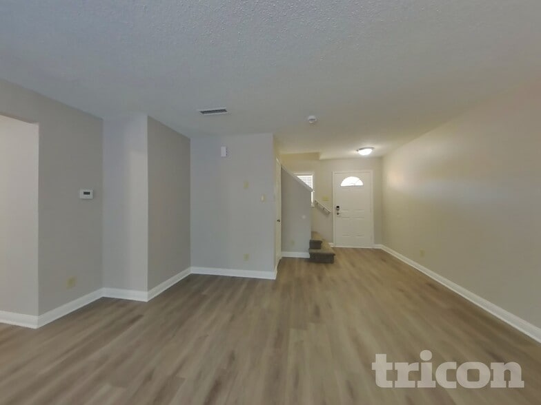 Building Photo - 1420 Alonzo Pl