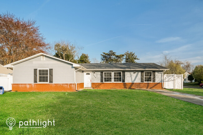 Primary Photo - 1009 Stoddert Avenue, Waldorf, MD, 20602