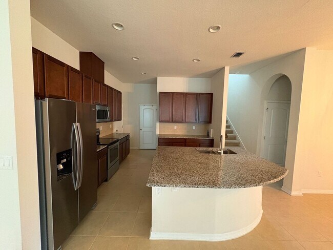 Building Photo - 50% OFF FIRST MONTH RENT* - 5 Bedroom 4 Ba...