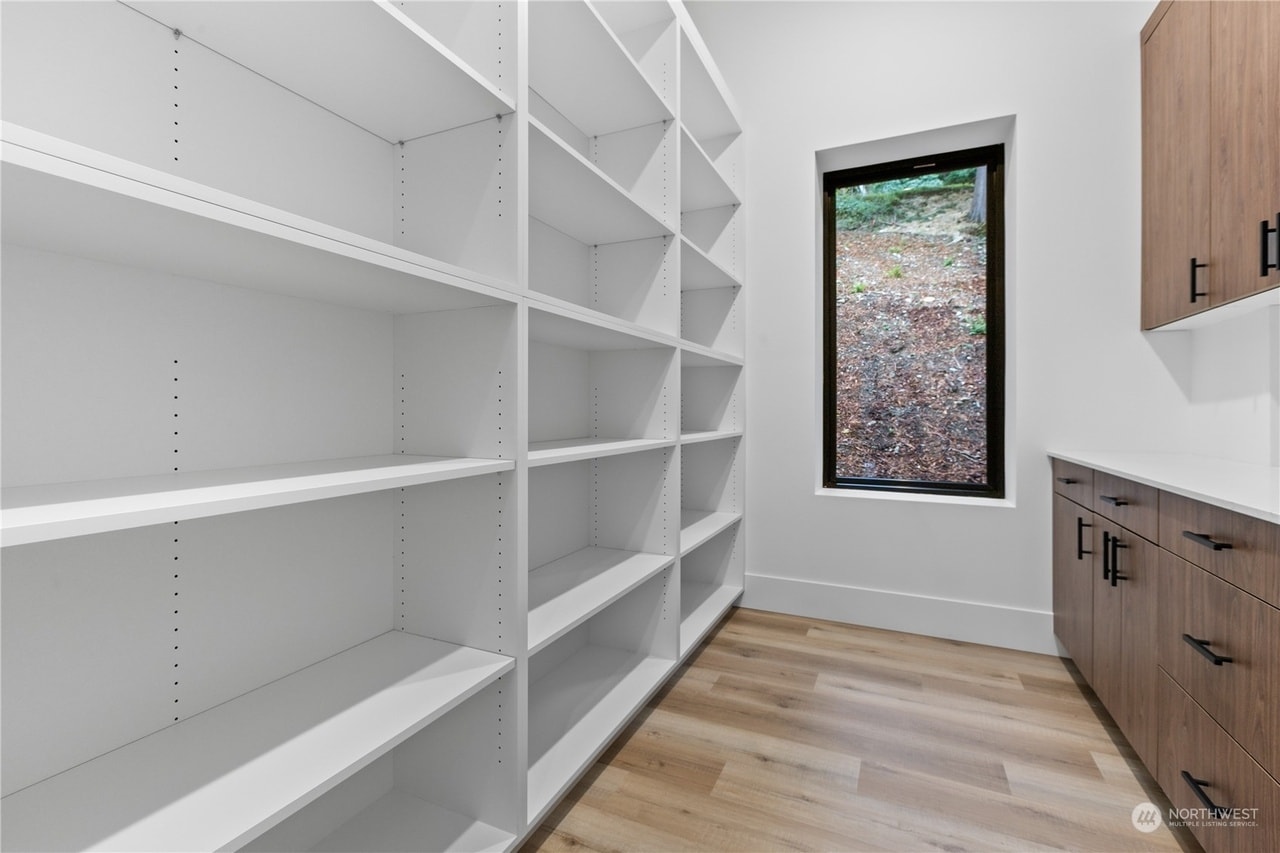 Building Photo - 2952 Brook Ln