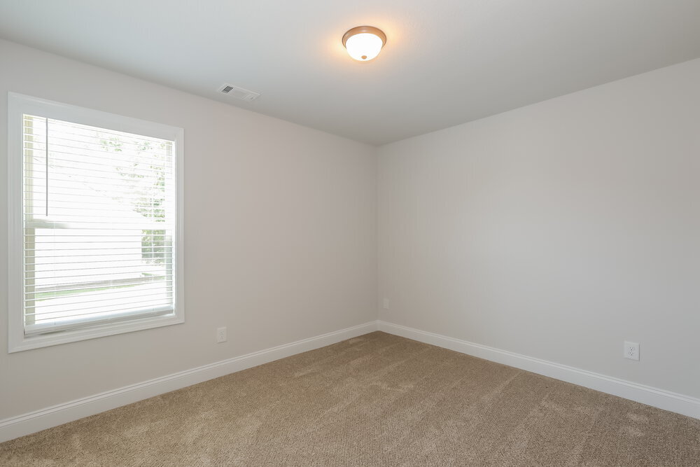 Building Photo - 150 Heartland Cir