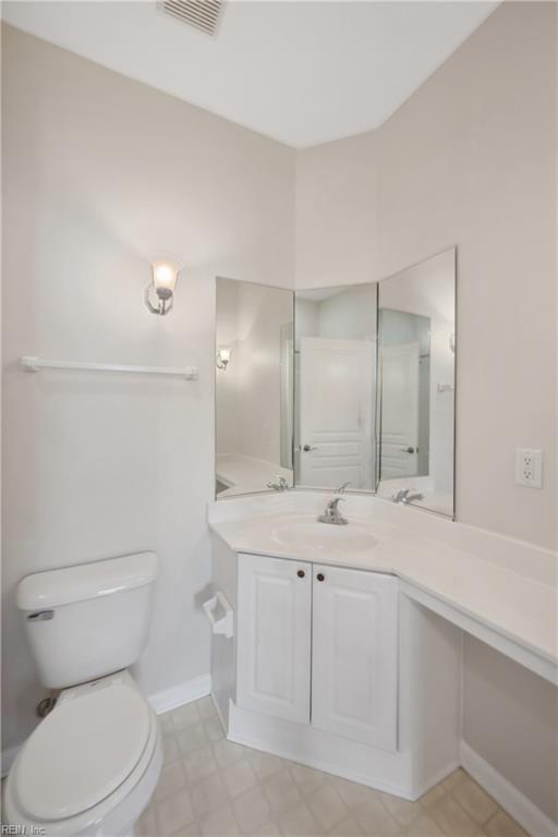 Building Photo - 2412 Wessington Dr