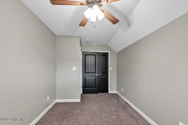 Building Photo - 102 Gabriels Wy