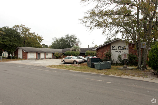 Primary Photo - Montague Apartment Homes