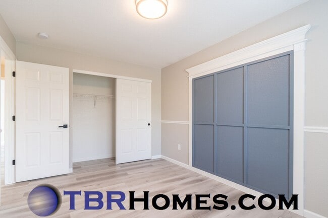 Building Photo - 13612 Plaster Cir