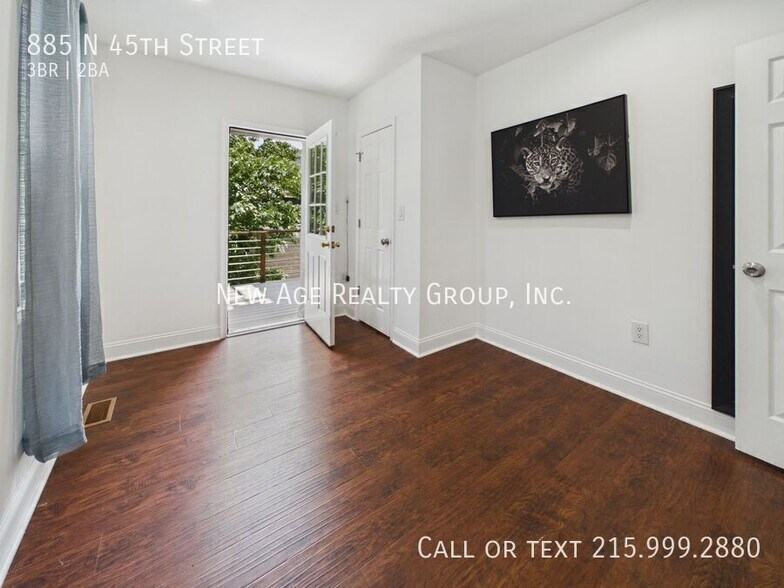 Building Photo - 885 N 45th St