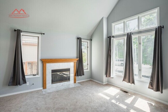 Building Photo - 6497 Hirabayashi Dr