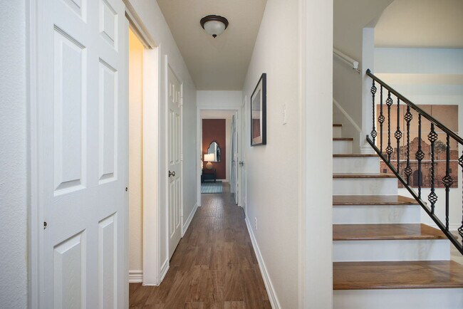 Building Photo - 107 Wickford Way