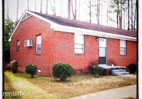 Primary Photo - 2 br, 1 bath Apartment - Carolyn Apartments