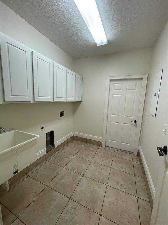 Building Photo - 7055 Big Bend Dr
