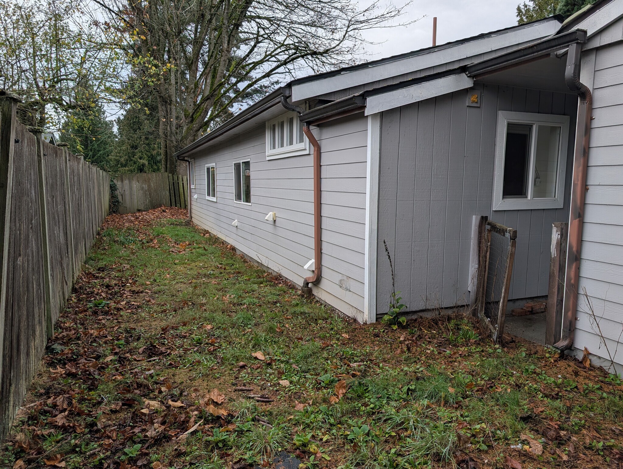 Building Photo - 10331 Wallingford Ave N