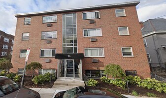 Building Photo - 34 Gardner St