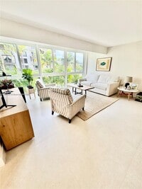 Building Photo - 555 Crandon Blvd