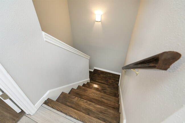 Building Photo - 1201 McDuffie St