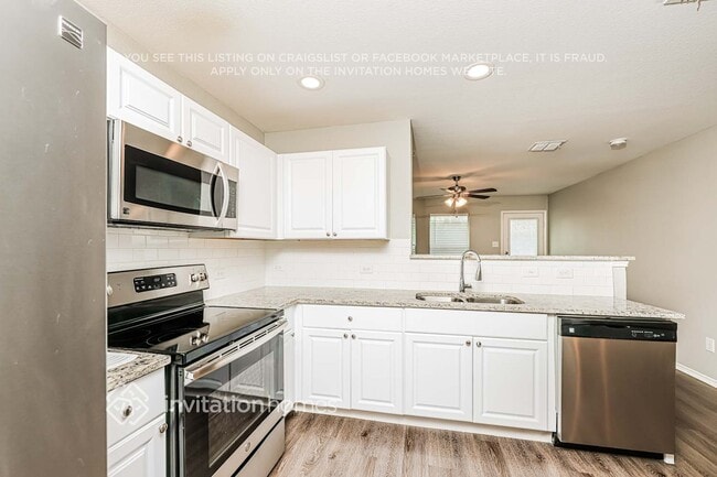 Building Photo - 2713 Morning Song Dr