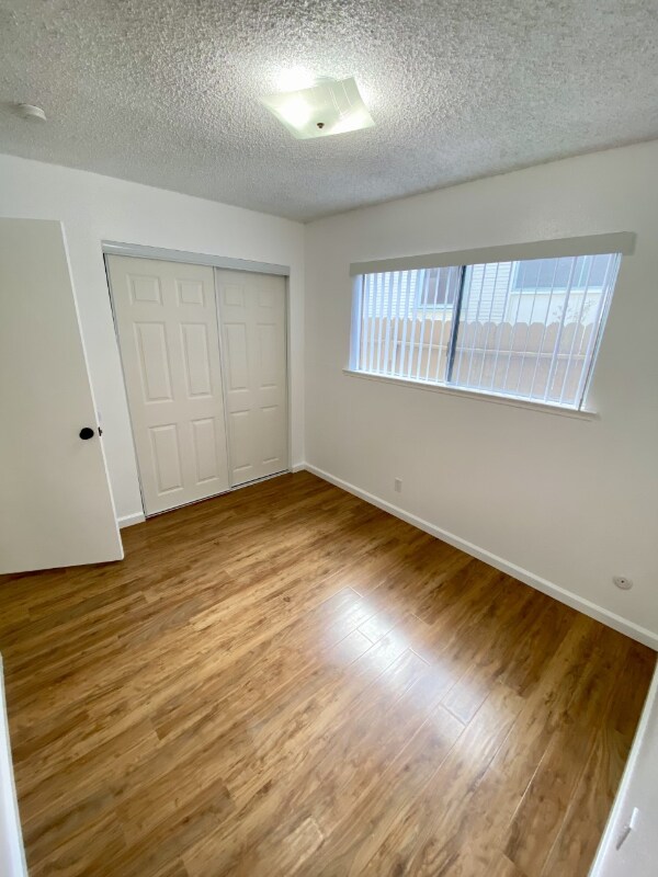 Building Photo - 2116 13th St