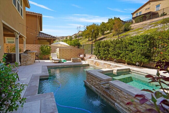 Building Photo - For Lease: Stunning Modern Pool Home in th...