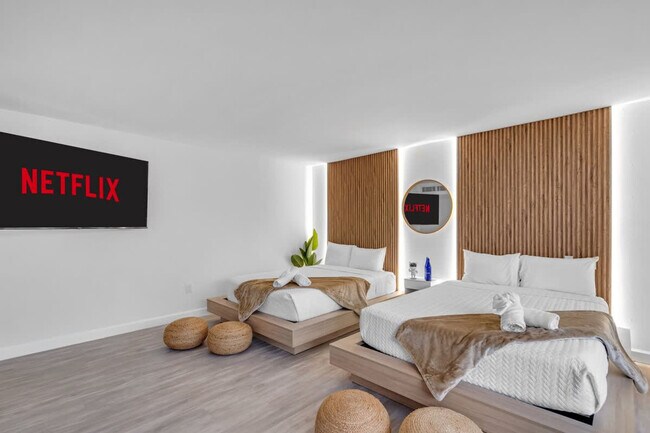 Building Photo - 468 Golden Isles Dr