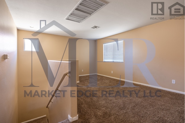Building Photo - 4Bed/2.5 Bath Home in Maricopa! $1499 MOVE...