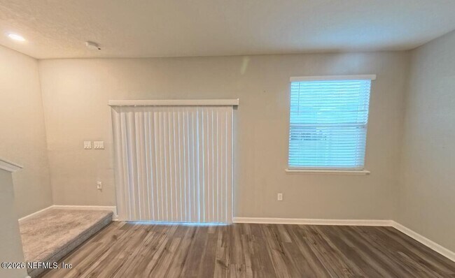 Building Photo - 148 Great Star Ct