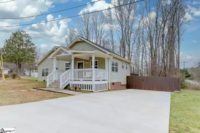 Primary Photo - 10 N Rockview Dr