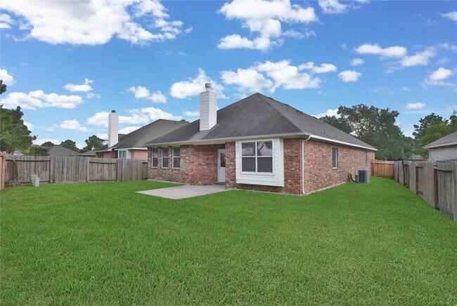 Building Photo - 26022 Trailcliff Ct