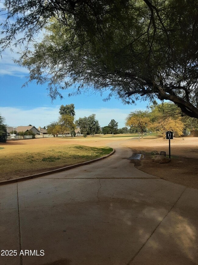 Building Photo - 1401 E Jasper Dr