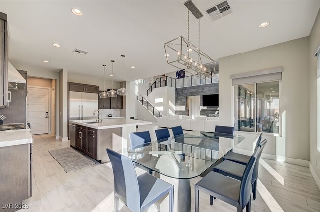 Building Photo - 4056 Desert Trce Ct