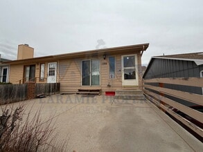 Building Photo - 1080 N 18th St