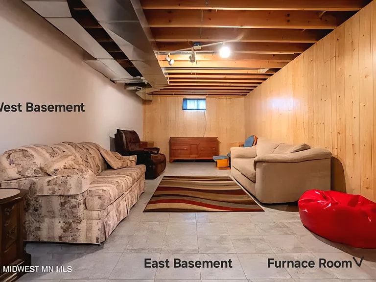 Building Photo - 20998 S Sand Lake Rd