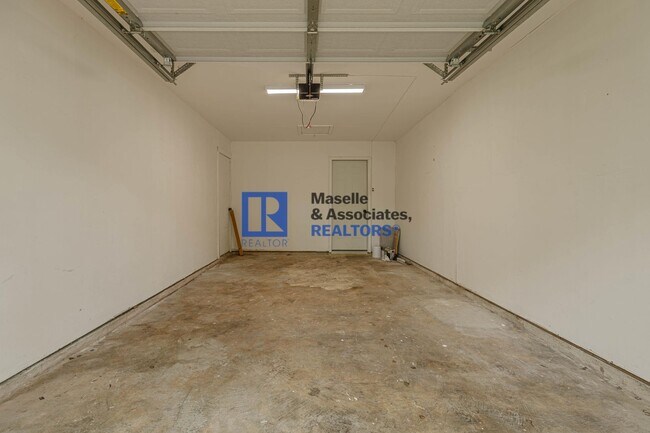 Building Photo - 107 Cumberland Rd
