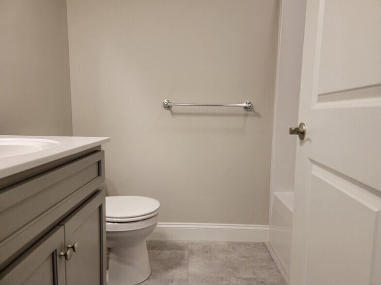 Building Photo - 256 Sage Blvd