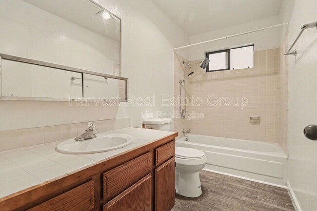 Building Photo - 2982 Park Blvd