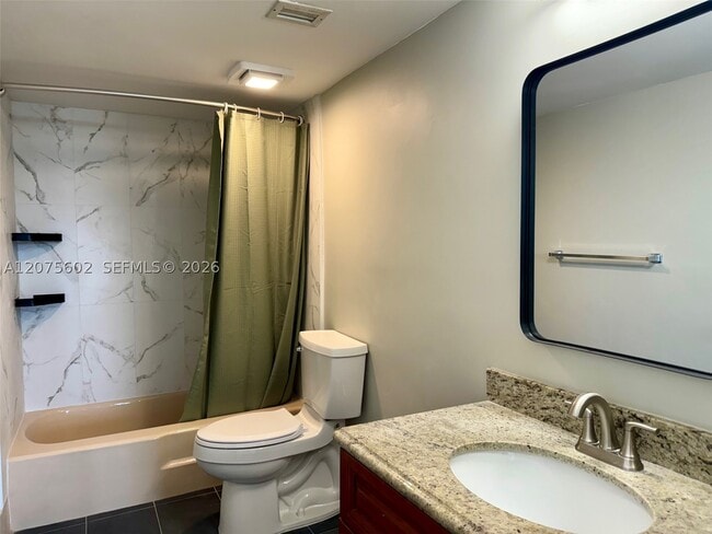 Building Photo - 3702 NE 171 St